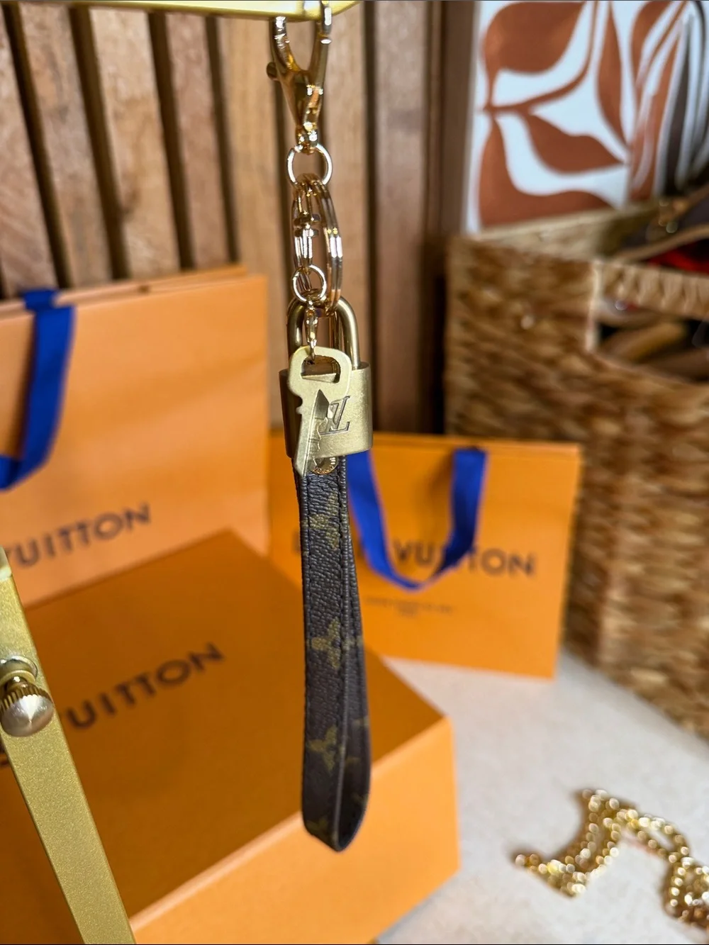 Leather Wrist Keychain with Lock #309